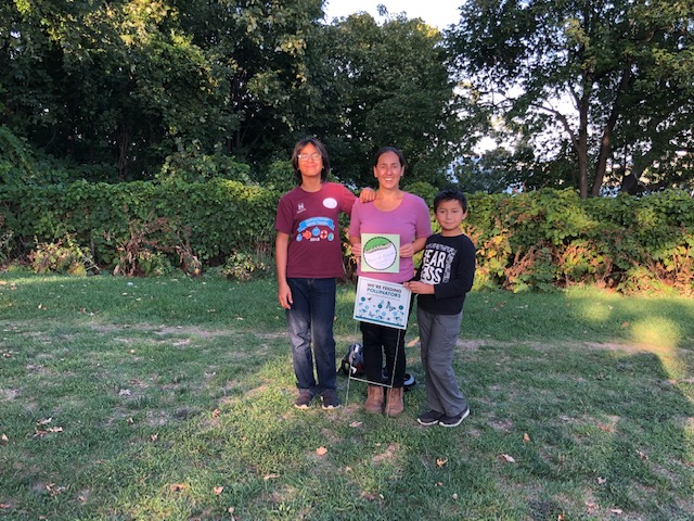 Ricardo Lozano -not in photo- and Elsa Marques and sons